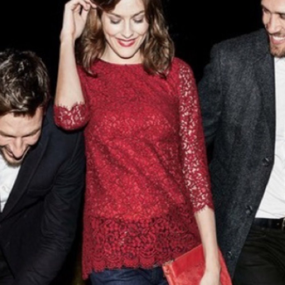 Boden red lace top 18